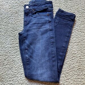Aero skinny jeans dark wash low rise